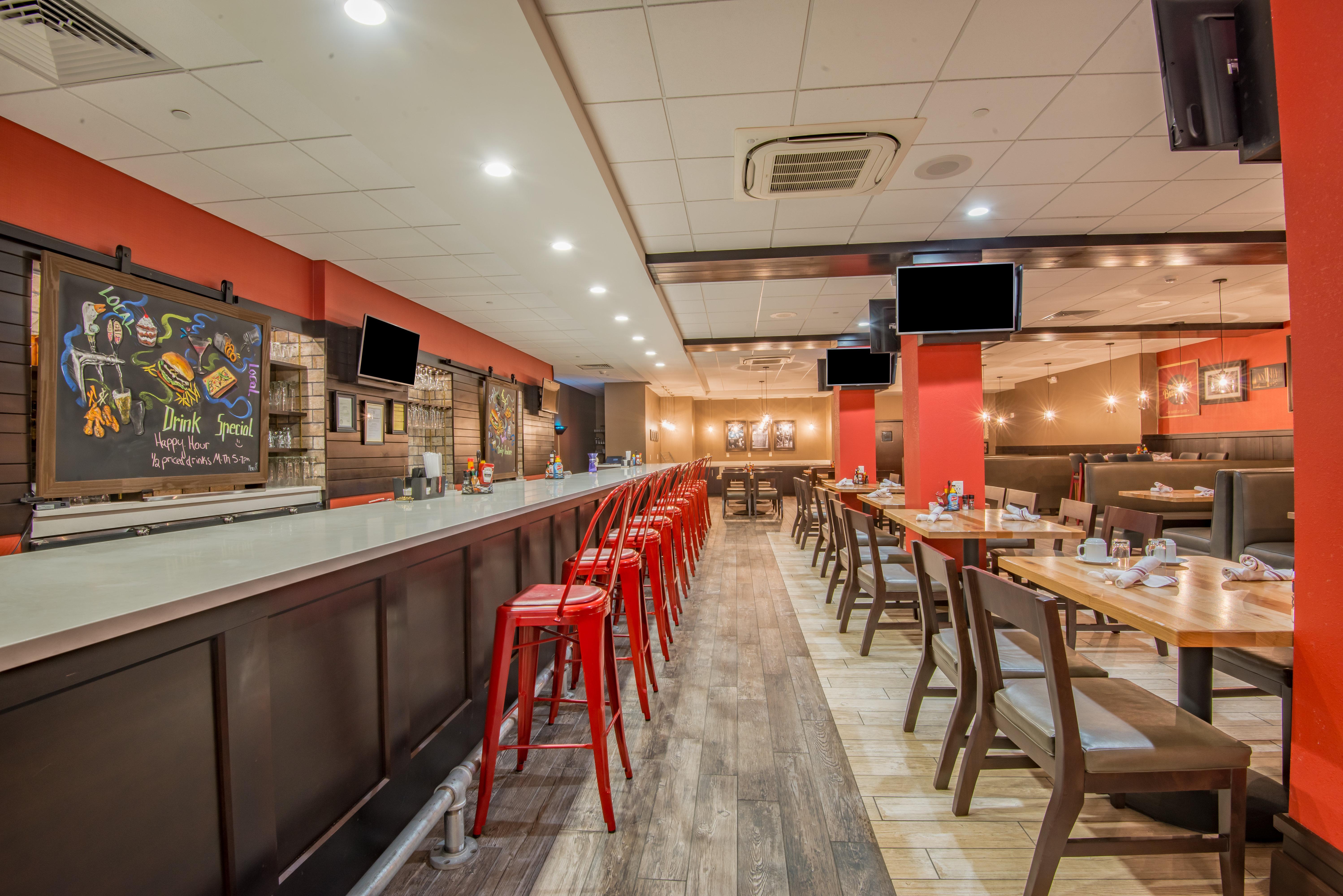 Holiday Inn Salina By Ihg Екстериор снимка