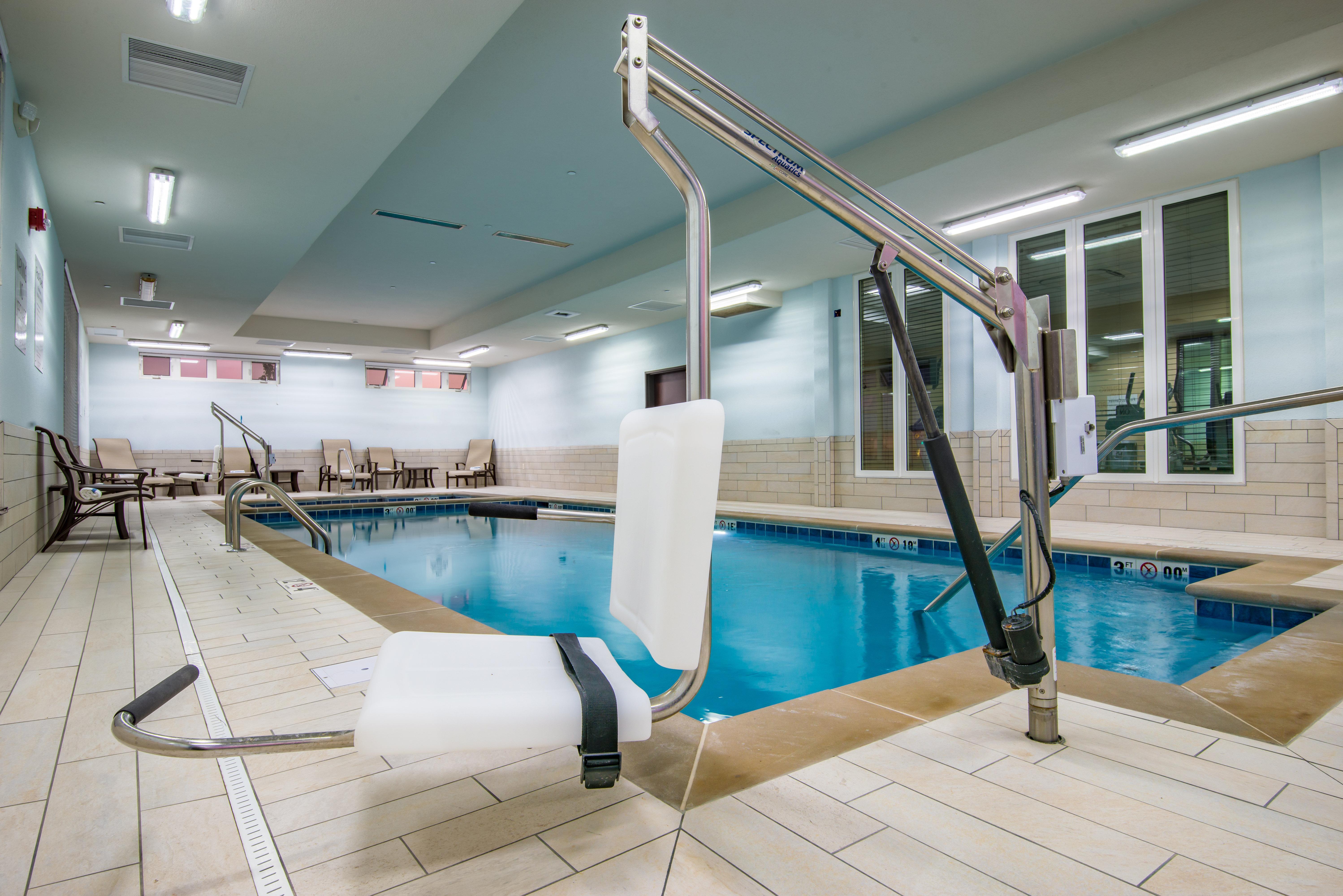 Holiday Inn Salina By Ihg Екстериор снимка